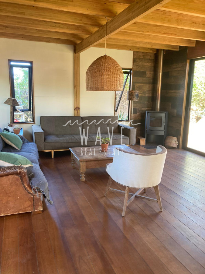 Casa ID.1633 - Alquiler de Verano, Casa de 2 dormitorios en Balneario Buenos Aires, 90 m2