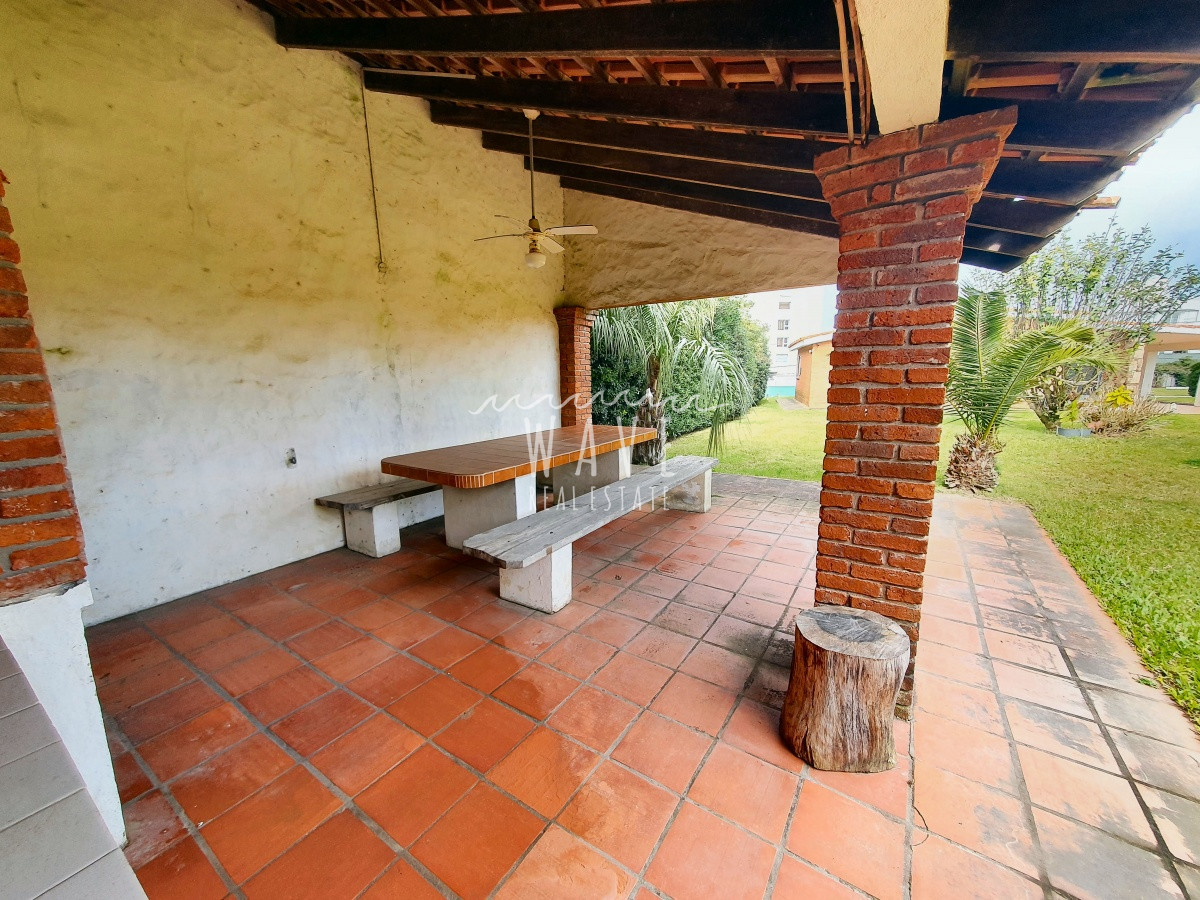 Casa ID.88 - Casa en Venta de 2 dormitorios más dormitorio de servicio en Mansa, Pinares