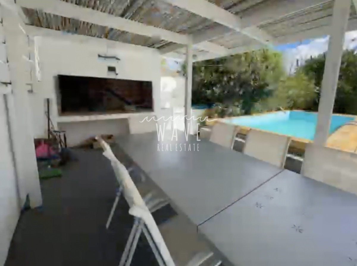 Casa ID.4975 - Venta de casa , con 4 dormitorios  en La Barra