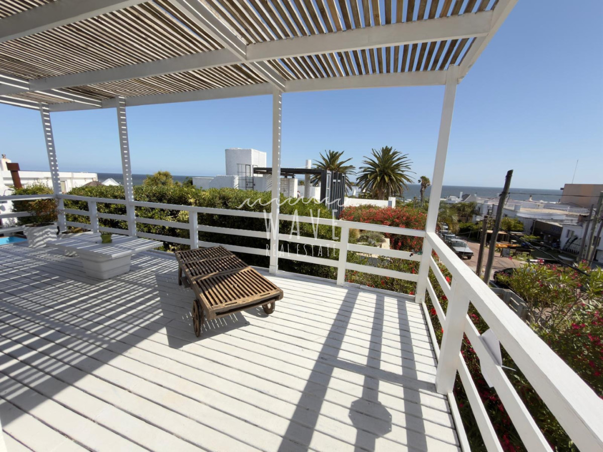 Casa ID.5952 - Alquiler temporada y venta casa 4 dormitorios a pasos del mar en la barra 