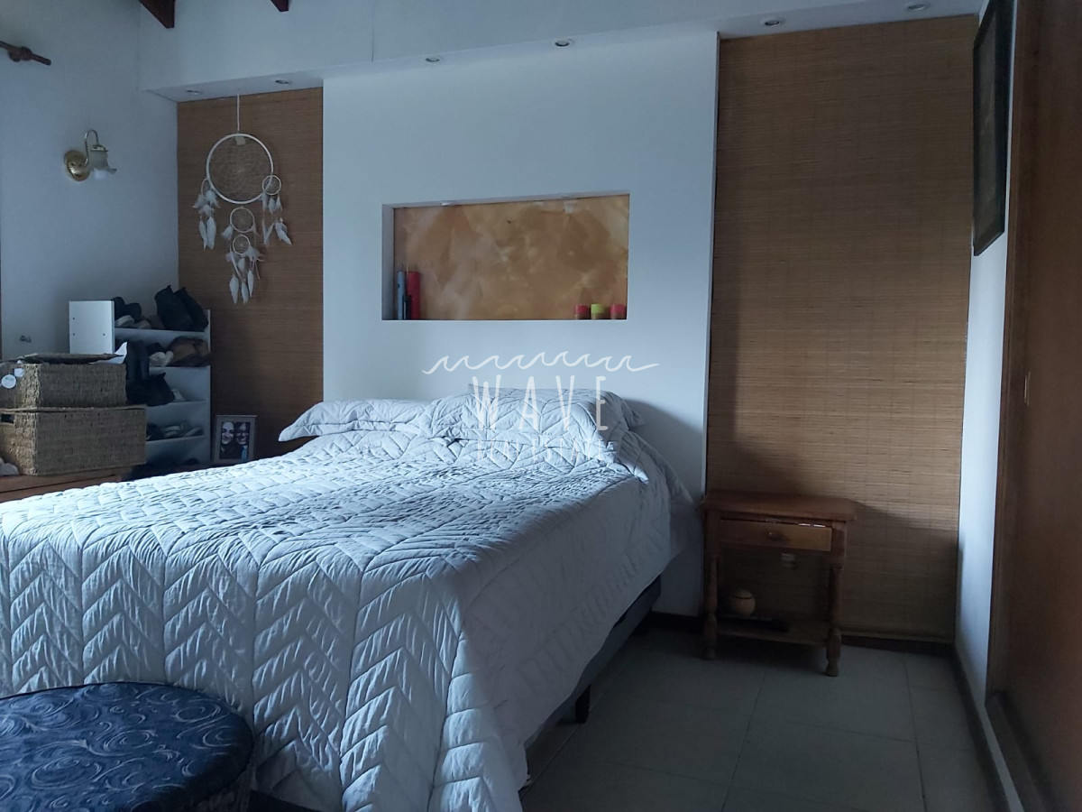 Casa ID.3759 - Casa clásica de 3 dormitorios en Jardines de Cordoba 