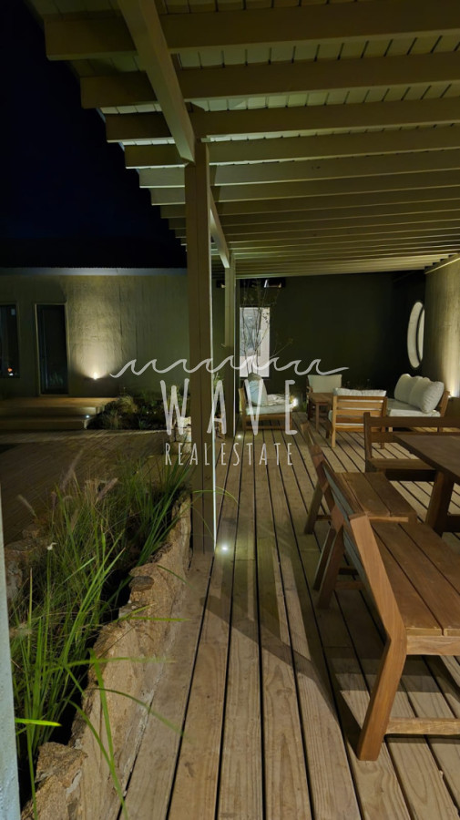 Casa ID.5413 - Venta Alquiler Casa 4 dormitorios Puerto Quetzal La Barra 