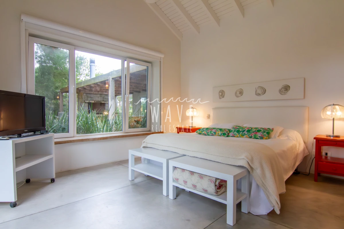 Casa ID.6135 - Venta Alquiler Casa 4 dormitorios y servicio Pinar del Faro 