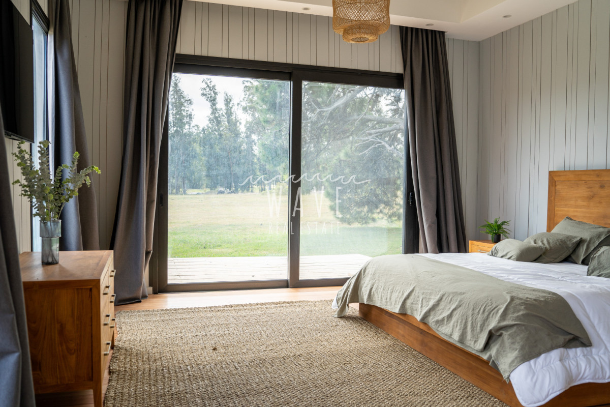 Casa ID.5413 - Venta Alquiler Casa 4 dormitorios Puerto Quetzal La Barra 