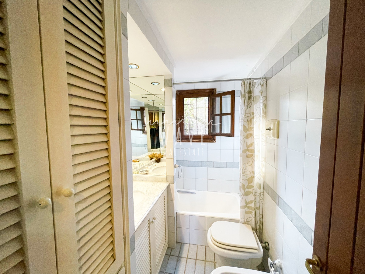 Casa ID.4349 - Alquiler y venta hermosa casa en playa mansa 