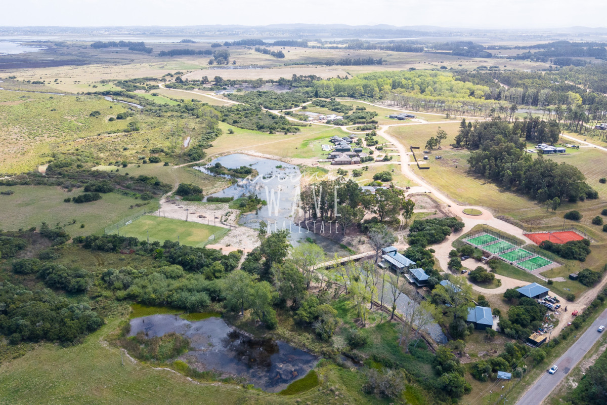 Casa ID.5413 - Venta Alquiler Casa 4 dormitorios Puerto Quetzal La Barra 