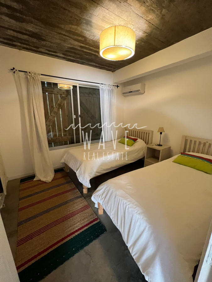 Casa ID.888 - El Chorro a metros del mar, 4 dormitorios, playroom, terrazas con vista, piscina.