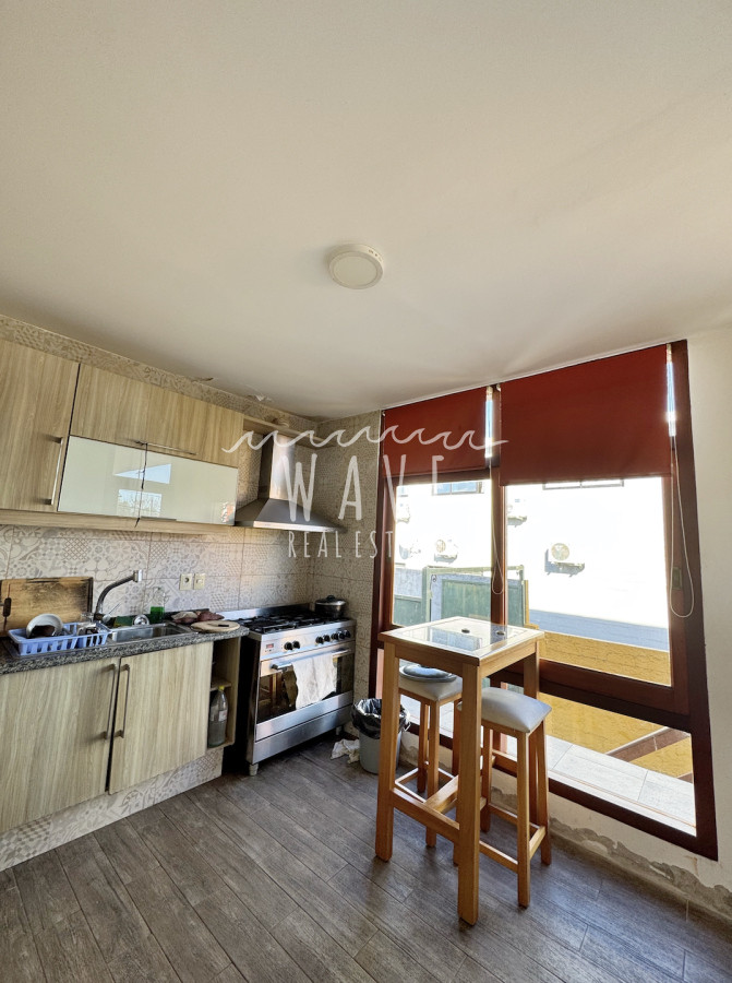 Casa ID.4905 - Venta de Apartamentos, de 2 y 3 dormitorios, en Las Delicias, a 4 cuadras de la Playa
