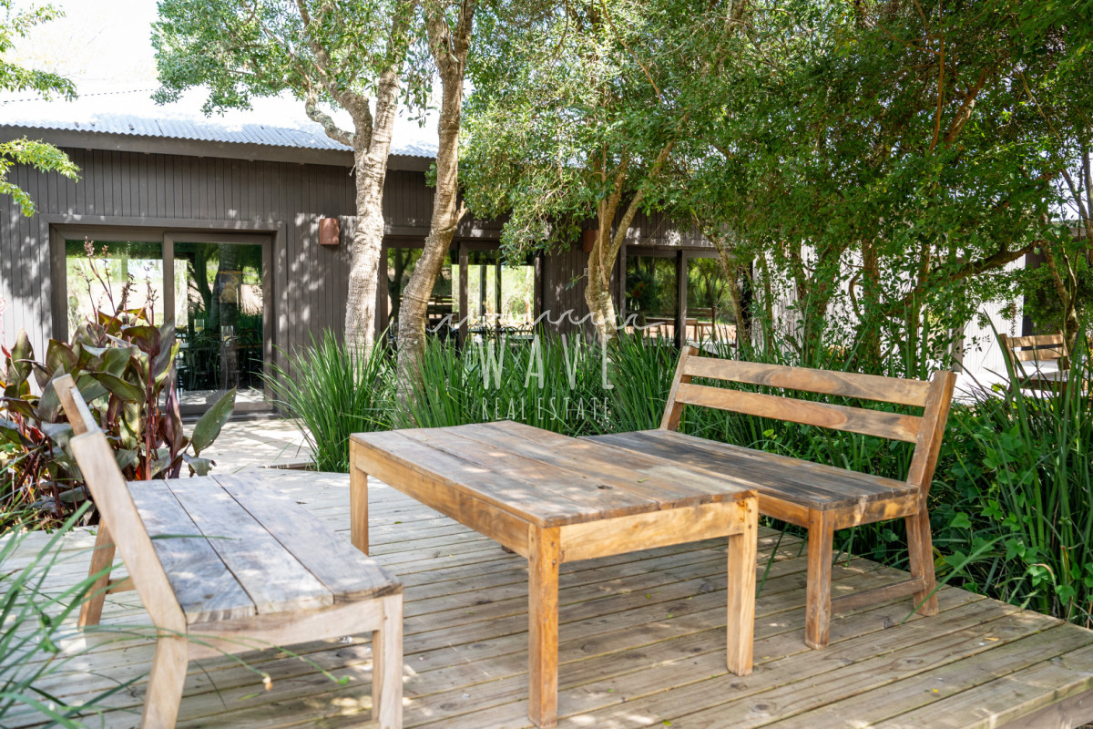 Casa ID.5413 - Venta Alquiler Casa 4 dormitorios Puerto Quetzal La Barra 