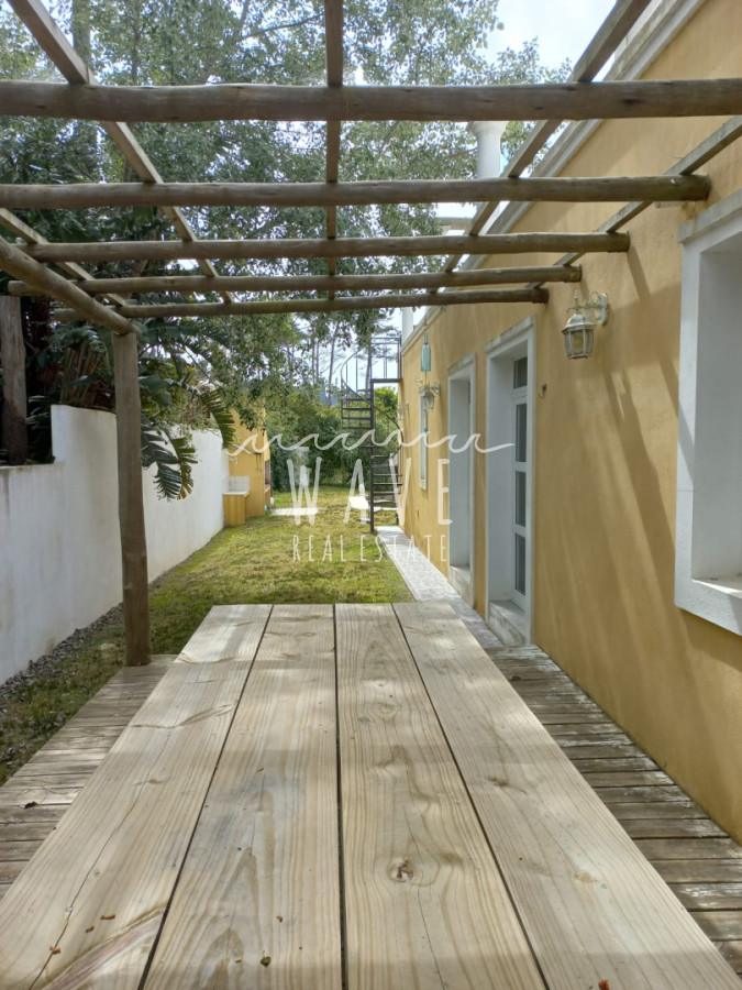 Casa ID.5318 - Venta de casa de 4 dormitorios en Montoya, La Barra