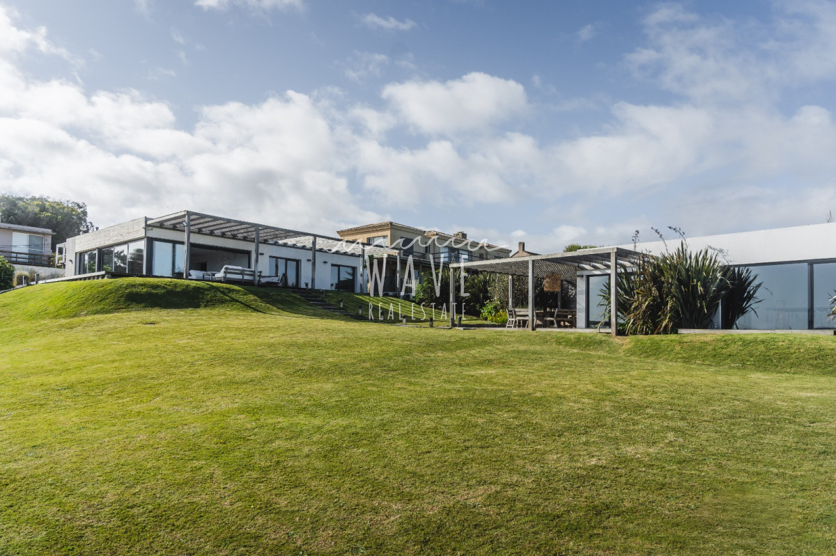 Casa ID.4821 - Alquiler Temporal, Casa en El Chorro con vista al mar, 4 dormitorios y 6 baños