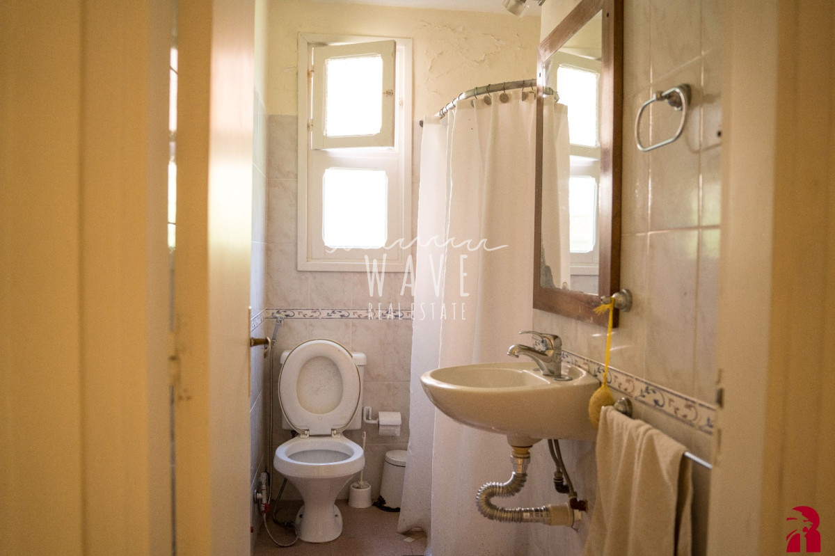 Casa ID.5308 - Venta de casa de 4 dormitorios + dep. en Cantegril, Punta del Este