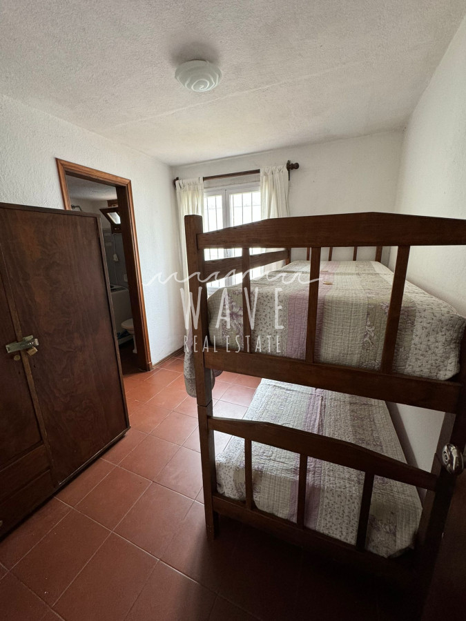 Casa ID.4257 - San Rafael, PDA 12. 3 dormitorios, dep. serv c baño, alarma, cerramiento.