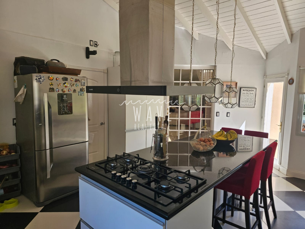 Casa ID.5461 - Venta Casa La Arbolada, Barrio Privado Punta del Este 