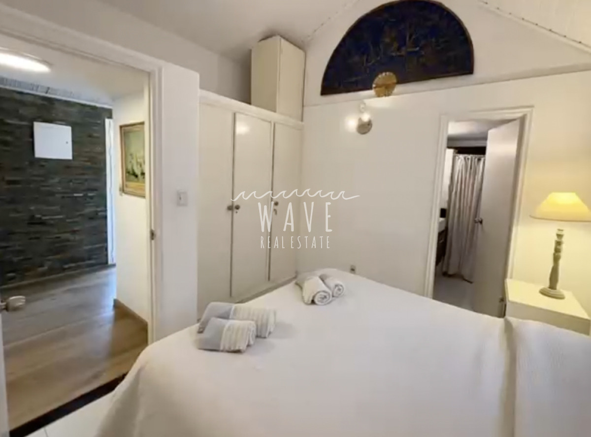 Casa ID.4975 - Venta de casa , con 4 dormitorios  en La Barra