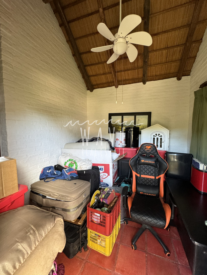 Casa ID.4052 - Venta de hermoso chalet, con 3 dormitorios en Montoya