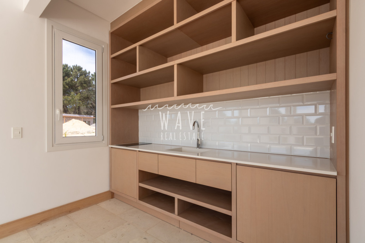 Casa ID.6148 - Venta Laguna Casa 6 dormitorios Laguna Escondida 