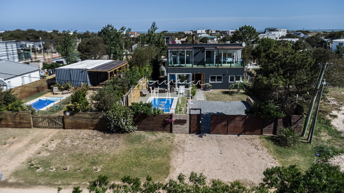 Casa ID.5399 - Venta Casa La Juanita Vista a la laguna 