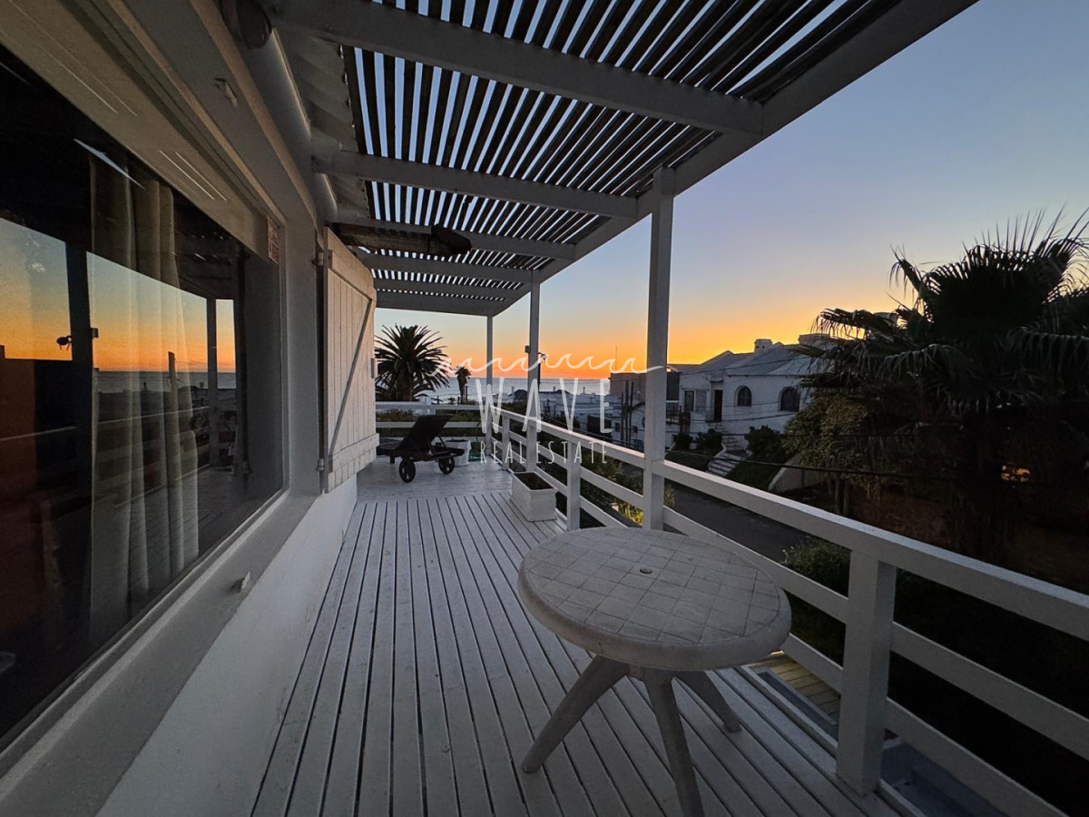 Casa ID.5952 - Alquiler temporada y venta casa 4 dormitorios a pasos del mar en la barra 