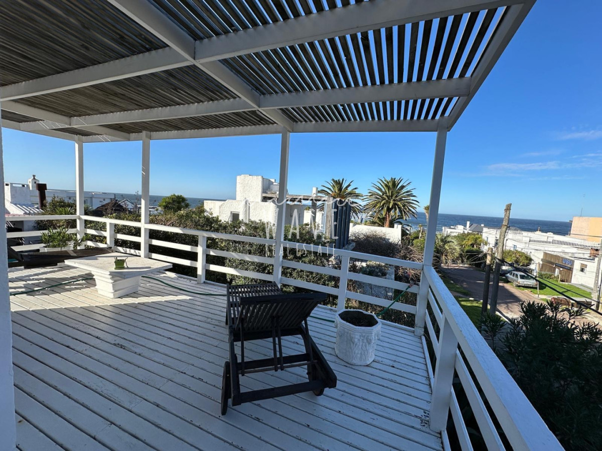 Casa ID.5952 - Alquiler temporada y venta casa 4 dormitorios a pasos del mar en la barra 