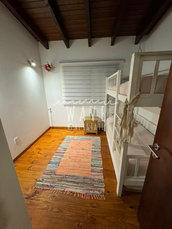 Casa ID.4684 - Alquiler Temporal Casa Barra Verde, 3 dormitorios, enorme jardín. 7 personas, Linda, cómoda, muy disfrutable.