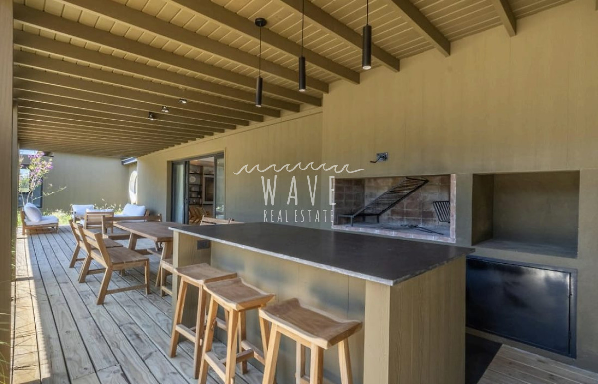 Casa ID.5413 - Venta Alquiler Casa 4 dormitorios Puerto Quetzal La Barra 