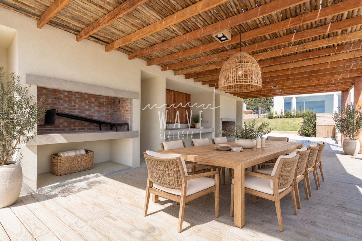 Casa ID.6148 - Venta Laguna Casa 6 dormitorios Laguna Escondida 