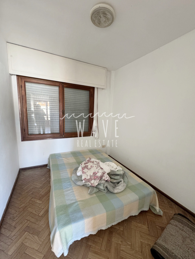 Casa ID.4905 - Venta de Apartamentos, de 2 y 3 dormitorios, en Las Delicias, a 4 cuadras de la Playa