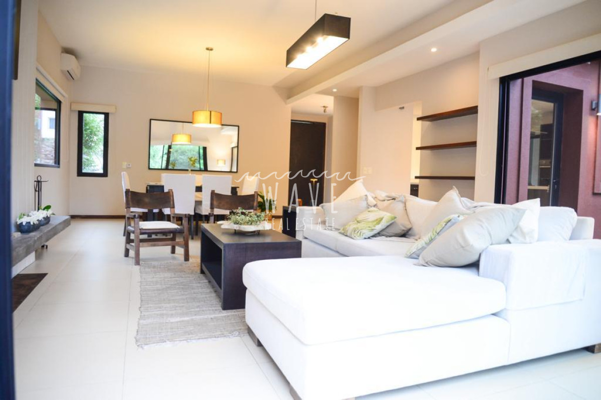 Casa ID.4034 - Espectacular casa en Alquiler, barrio privado,  Punta del Este, Barrio Privado La Arbolada 