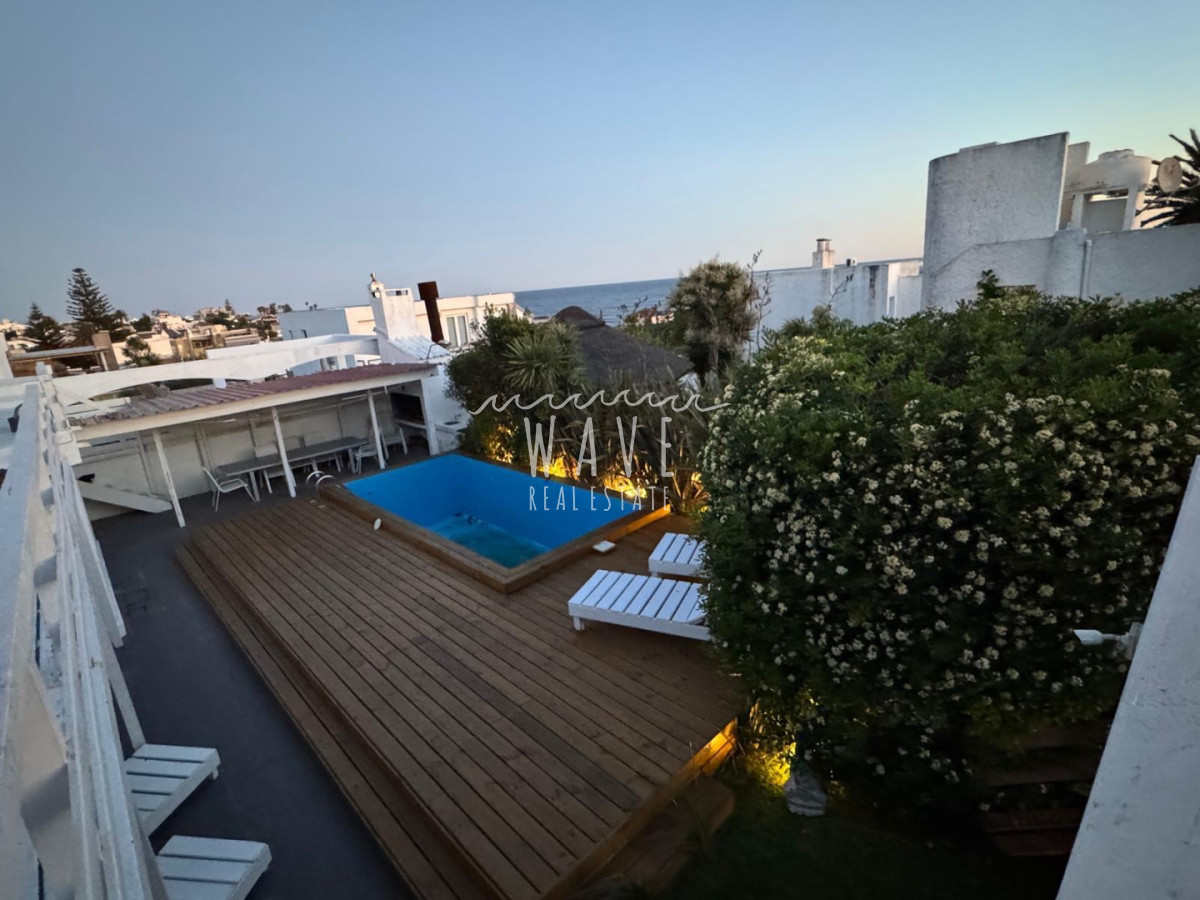 Casa ID.5952 - Alquiler temporada y venta casa 4 dormitorios a pasos del mar en la barra 