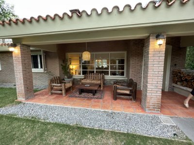 Hermoso chalet en playa mansa en alquiler de temporada 