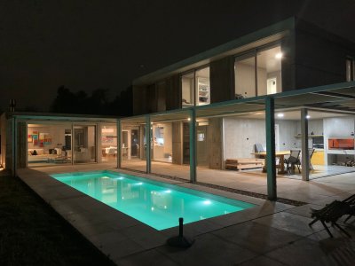 Alquiler Casa Barrio privado Punta del Este, temporada 2025