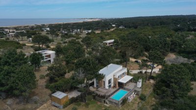 Alquiler de verano, hermosa casa en José Ignacio, 5 dormitorios 