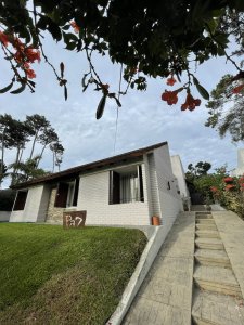 Alquiler Temporal de Verano, Casa en San Rafael, 4 dormitorios y piscina 