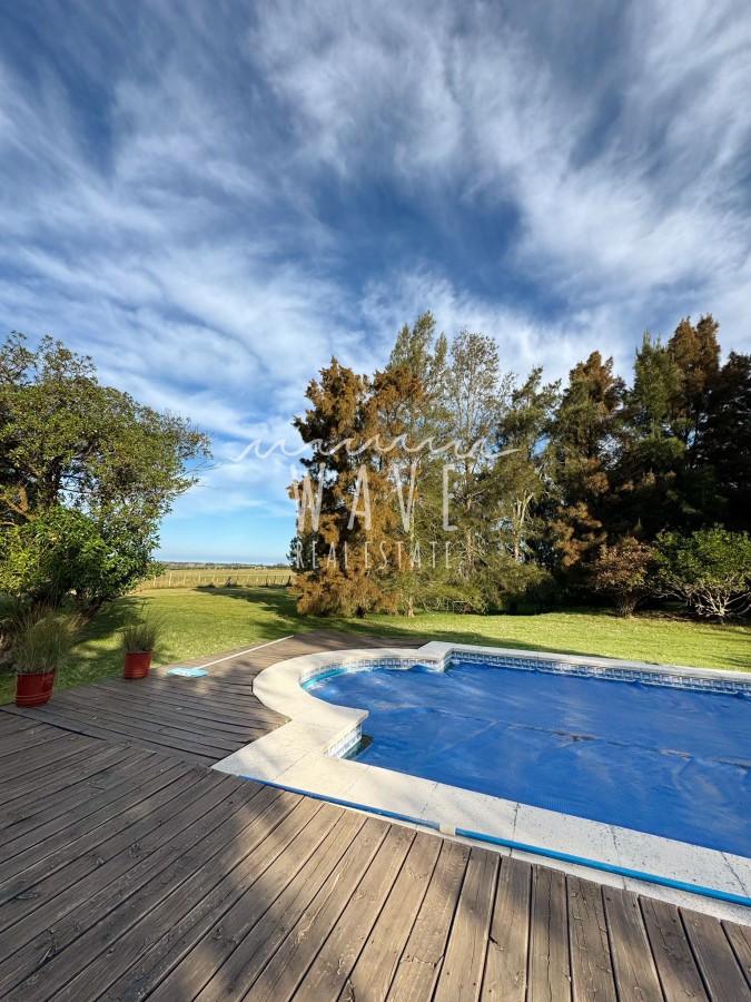 Chacra ID.4856 - Cálida Chacra en San Carlos - 10 hectáreas - Casa principal 3 dorm y casa caseros- Piscina