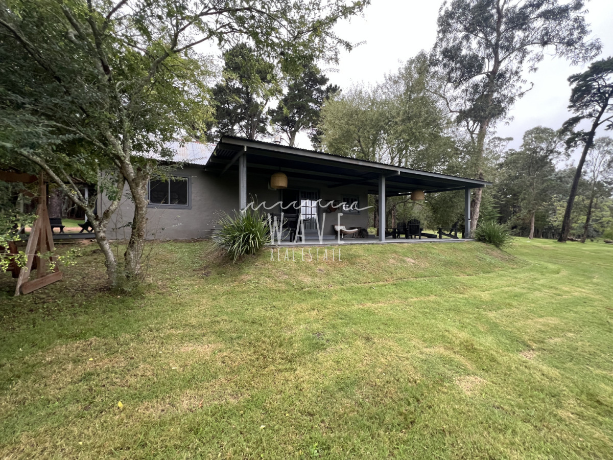Chacra ID.5507 - Venta de chacra de 6 dormitorios en La Barra