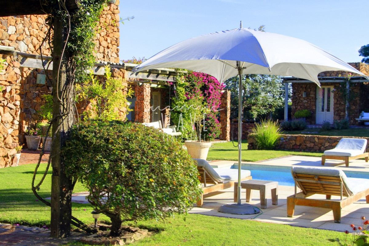 Chacra ID.761 - Venta Alquiler Chacra 10 Suites Manantiales 