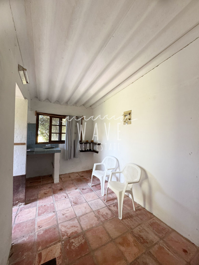 Chacra ID.4856 - Cálida Chacra en San Carlos - 10 hectáreas - Casa principal 3 dorm y casa caseros- Piscina