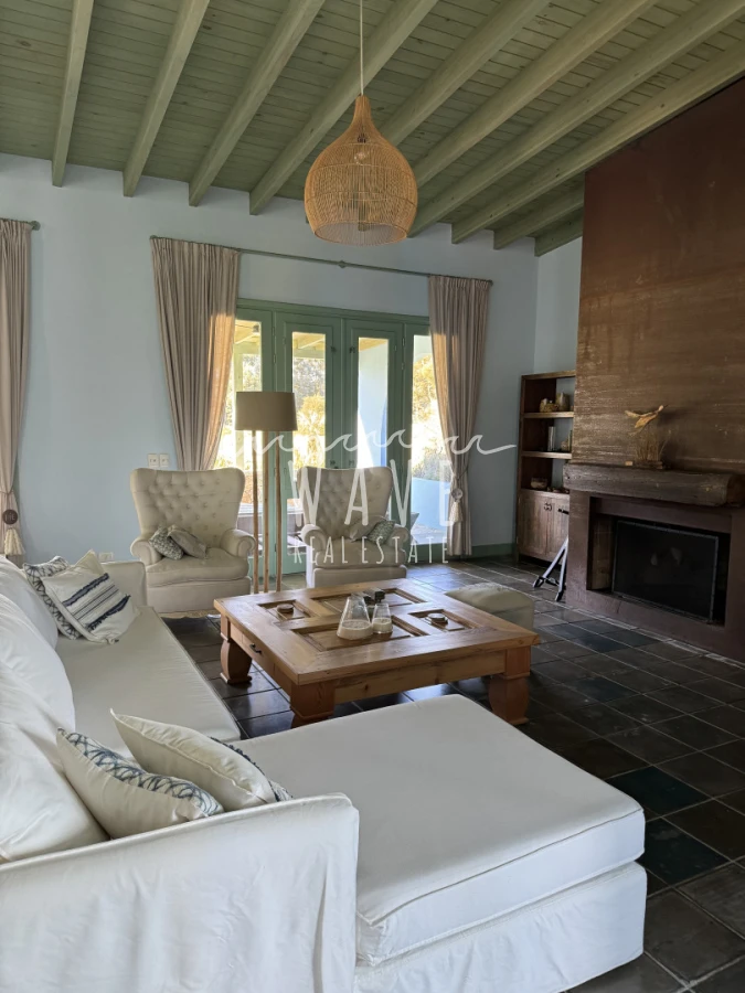 Chacra ID.5463 - Venta de chacra de 4 dormitorios en La Barra