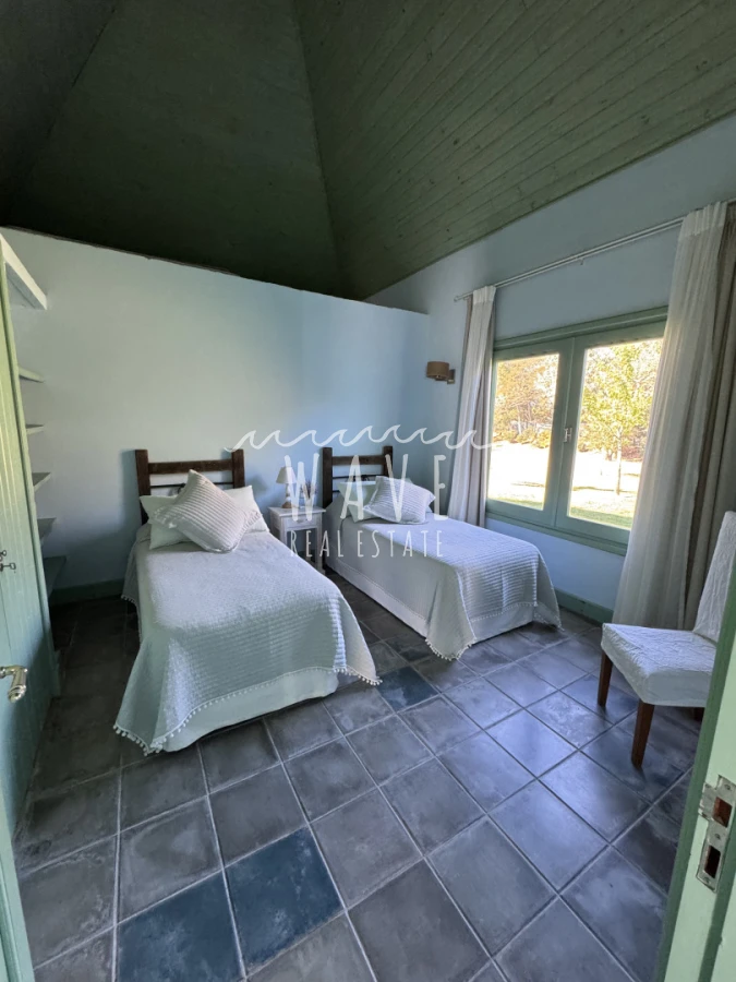 Chacra ID.5463 - Venta de chacra de 4 dormitorios en La Barra