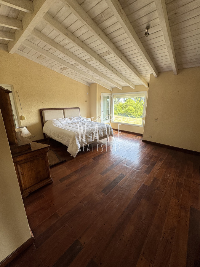 Chacra ID.1273 - Venta, exclusiva chacra de 3 h y casa de 580 m2.  Zona Chacras del Este. Oportunidad.