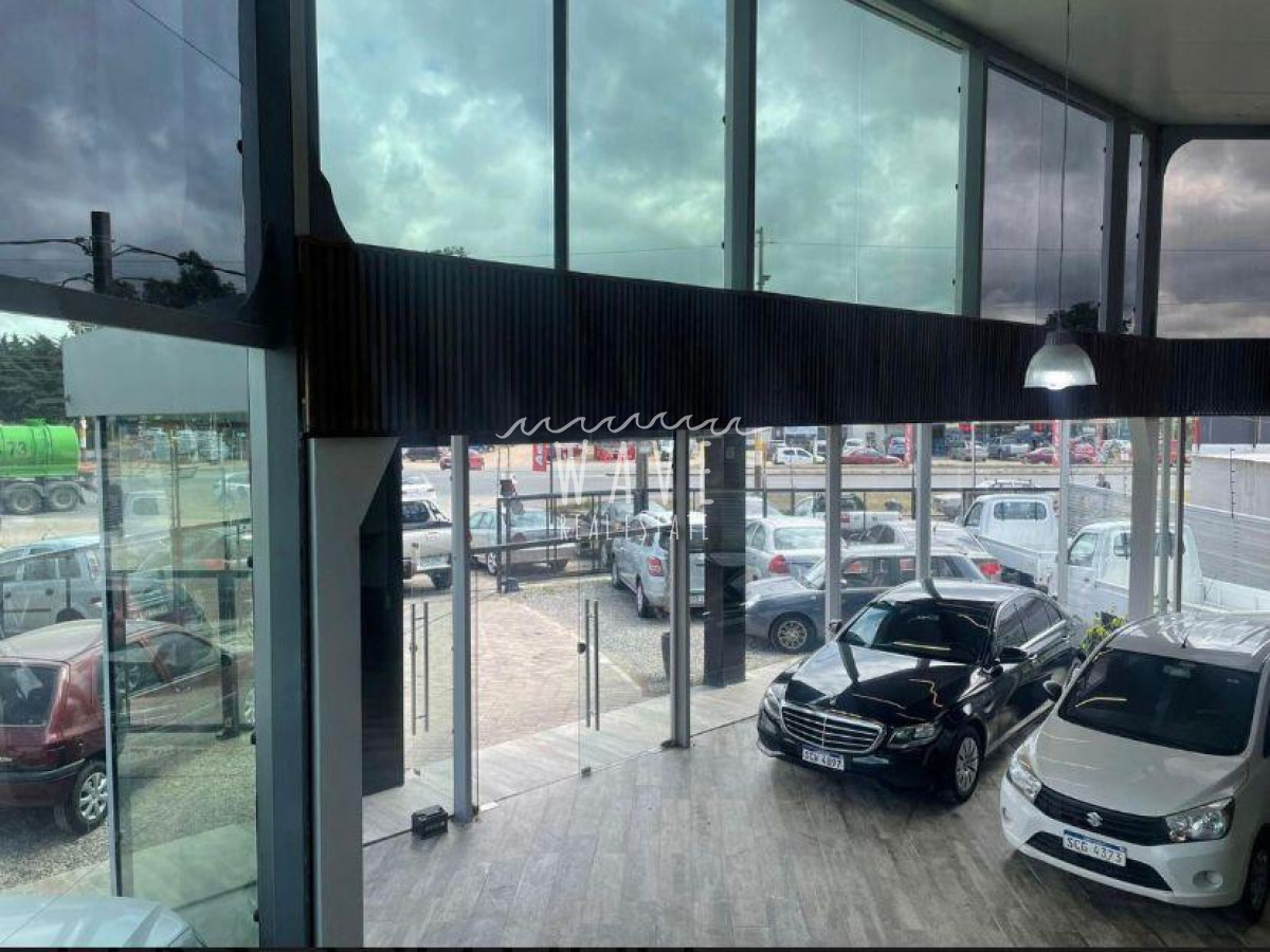Local Comercial ID.1682 - Gran Local en Venta con muy buena Renta en Paso Carrasco