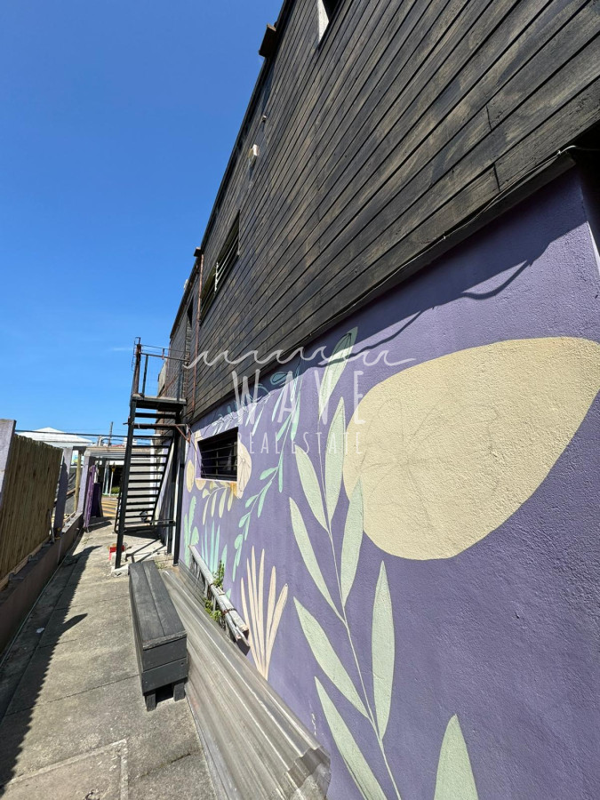 Local Comercial ID.5015 - Venta de local comercial en La Barra, Con apartamento en segundo piso