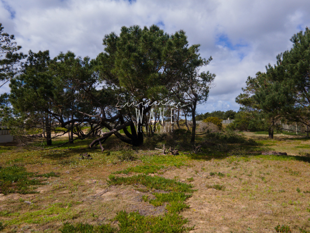 Terreno ID.6086 - Venta Lote Primera Linea Laguna Escondida 