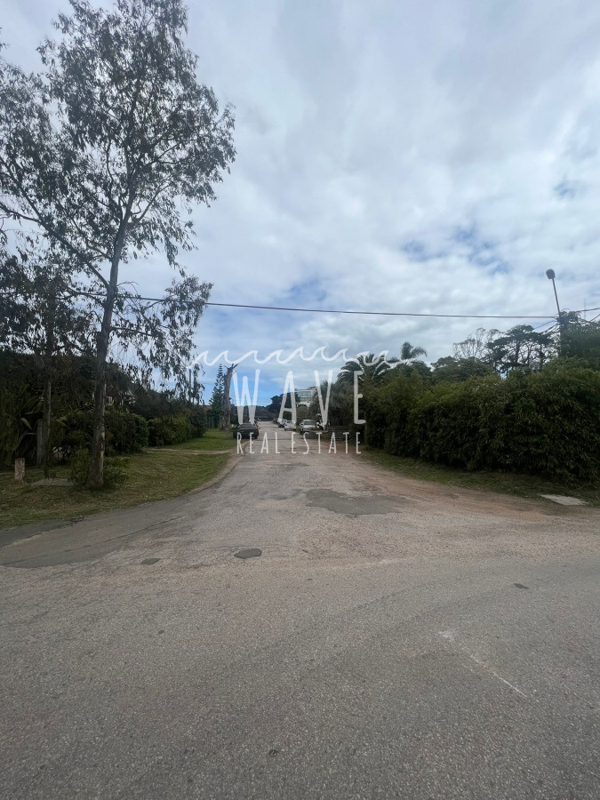 Terreno ID.3947 - El Tesoro, terreno en excelente ubicación 402 m2