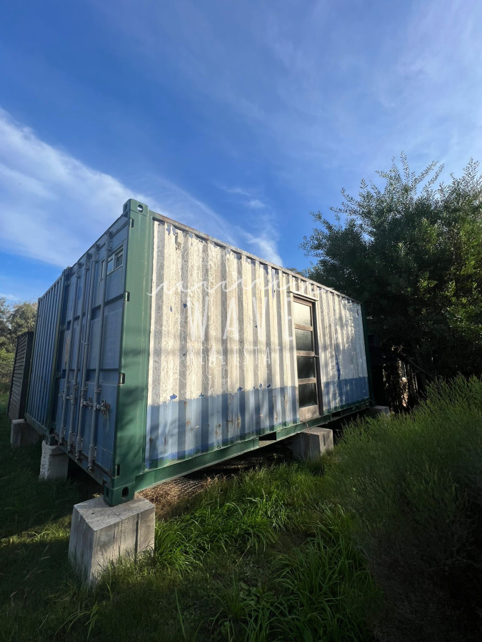 Terreno ID.1700 - La Barra, El Tesoro, lote de 1140 m2 con mejoras. 
