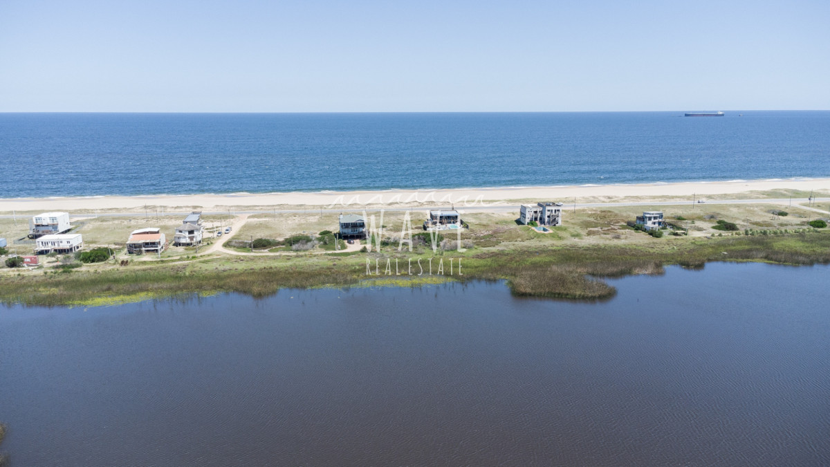 Terreno ID.5385 - Venta 2 Lotes Santa Monica a 100 metros del mar 