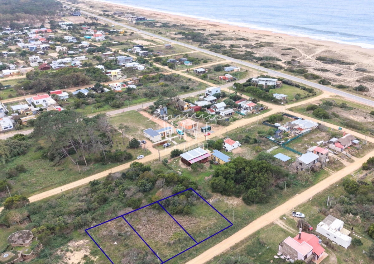 Terreno ID.5504 - Venta 3 lotes juntos Balneario Buenos Aires vista parcial al mar 