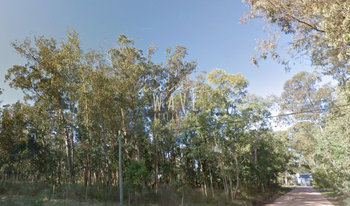 Terreno ID.4711 - Terreno esqinero de 1350m2
