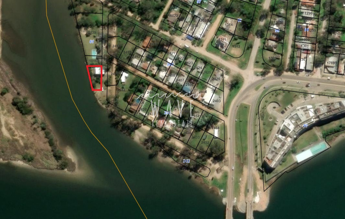 Terreno ID.4466 - 1ra Línea Próximo al Puente de La Barra